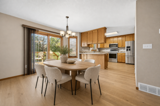 4213 S Rivershore Drive, Moorhead, MN 56560