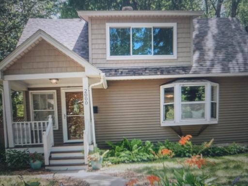 2000 Saint Clair Avenue, Saint Paul, MN 55105