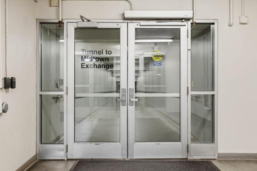 Entrance through tunnel to Midtown Exchange 2929 Chicago