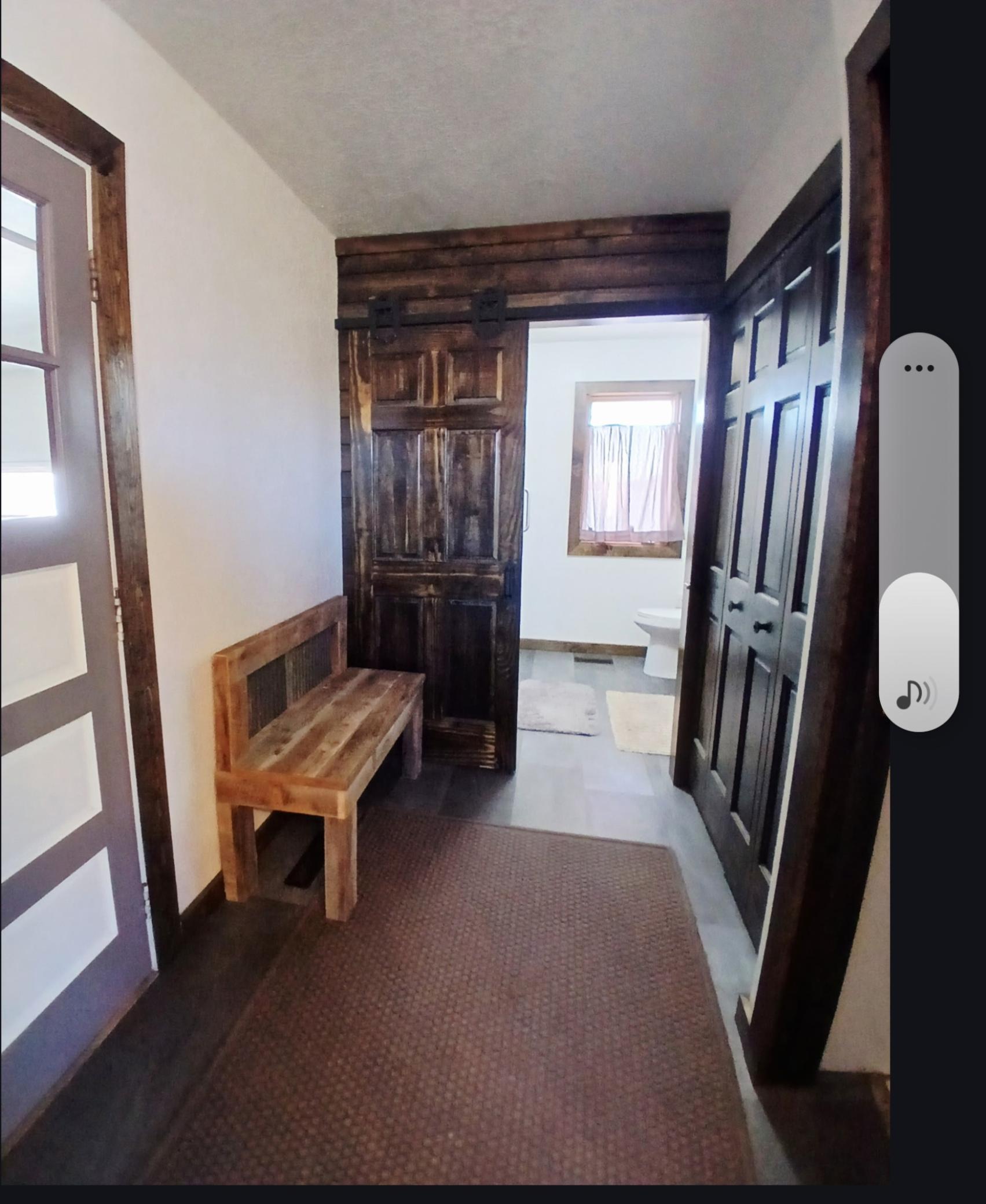 Great entryway with large closets