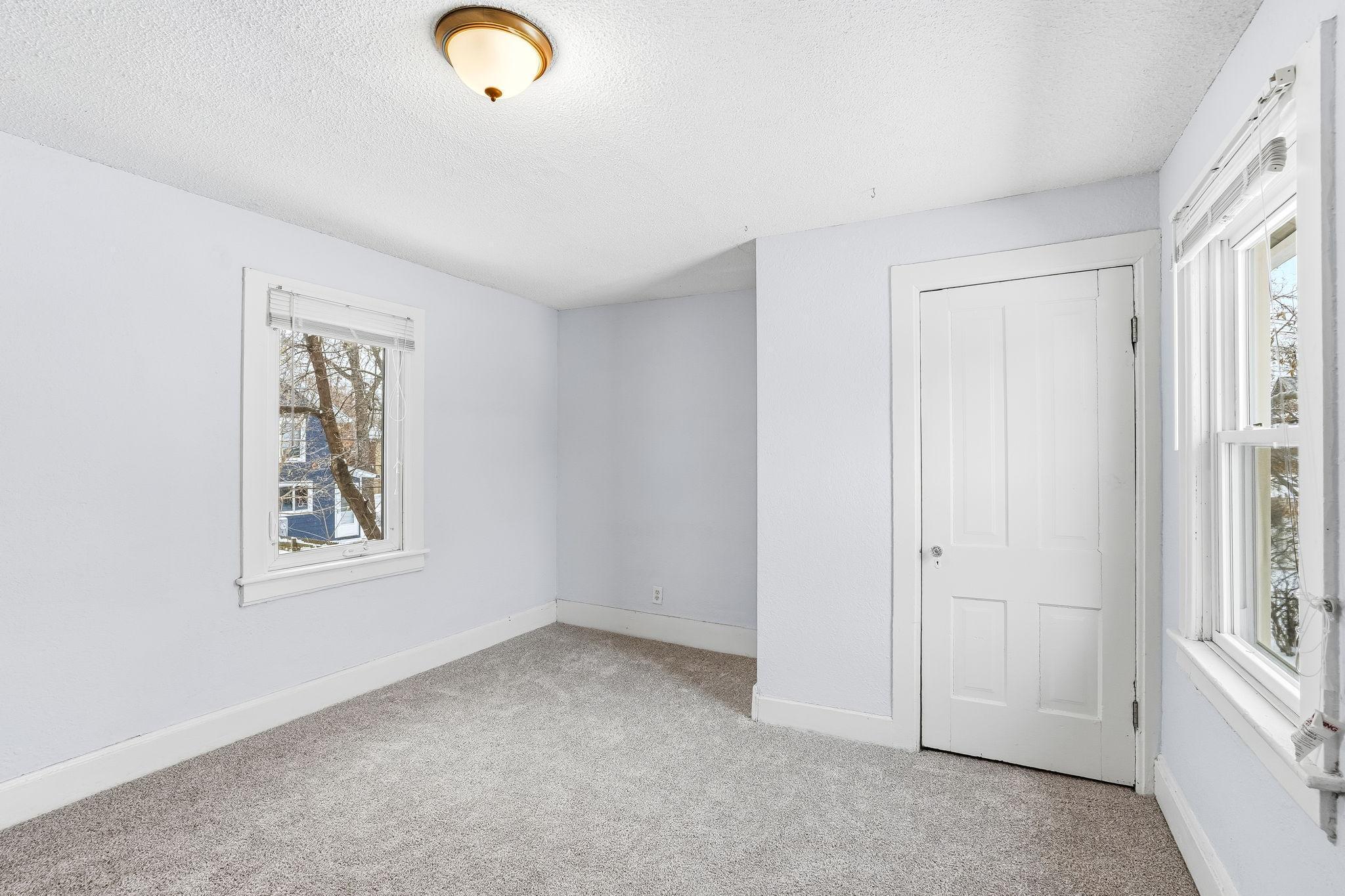 Double pane vinyl windows up