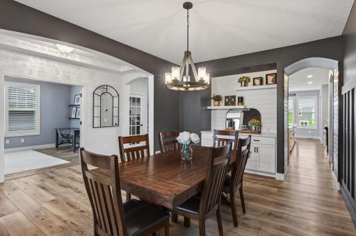 721 Juniper Avenue N, Lake Elmo, MN 55042