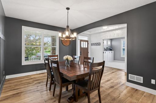 721 Juniper Avenue N, Lake Elmo, MN 55042