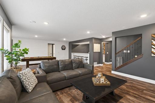 721 Juniper Avenue N, Lake Elmo, MN 55042