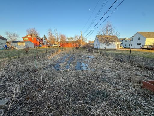 435 Harrison Street, Lewiston, MN 55952
