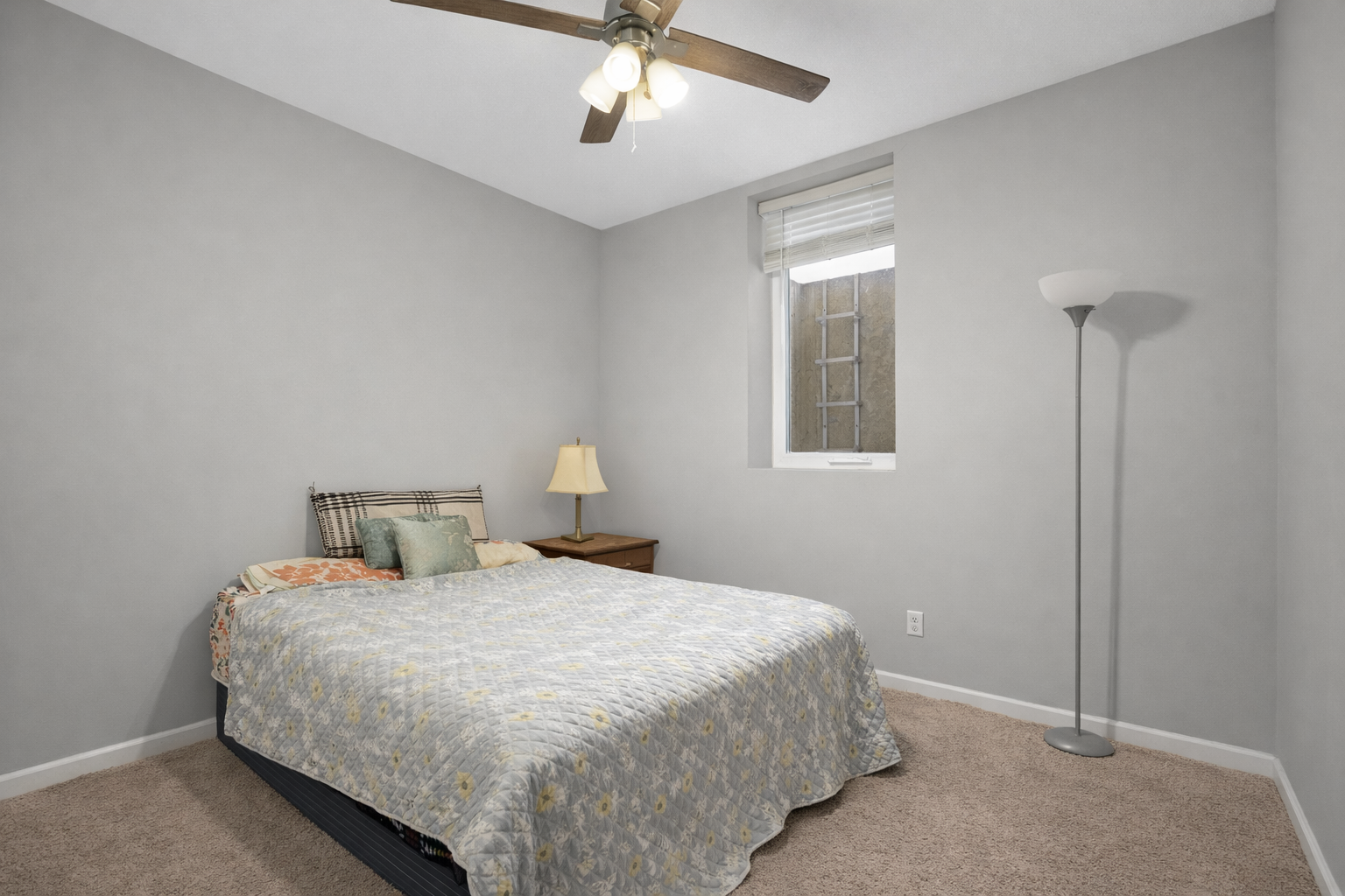 Basement Bedroom (4th)