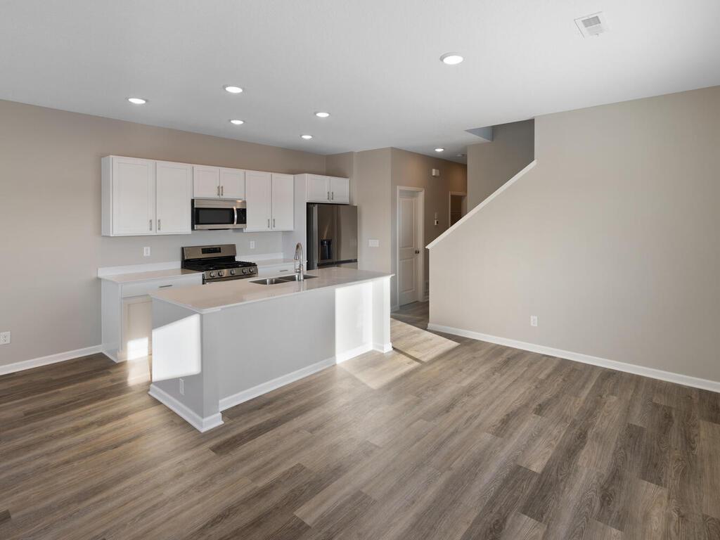 Elmcrest Dining Room & Kitchen