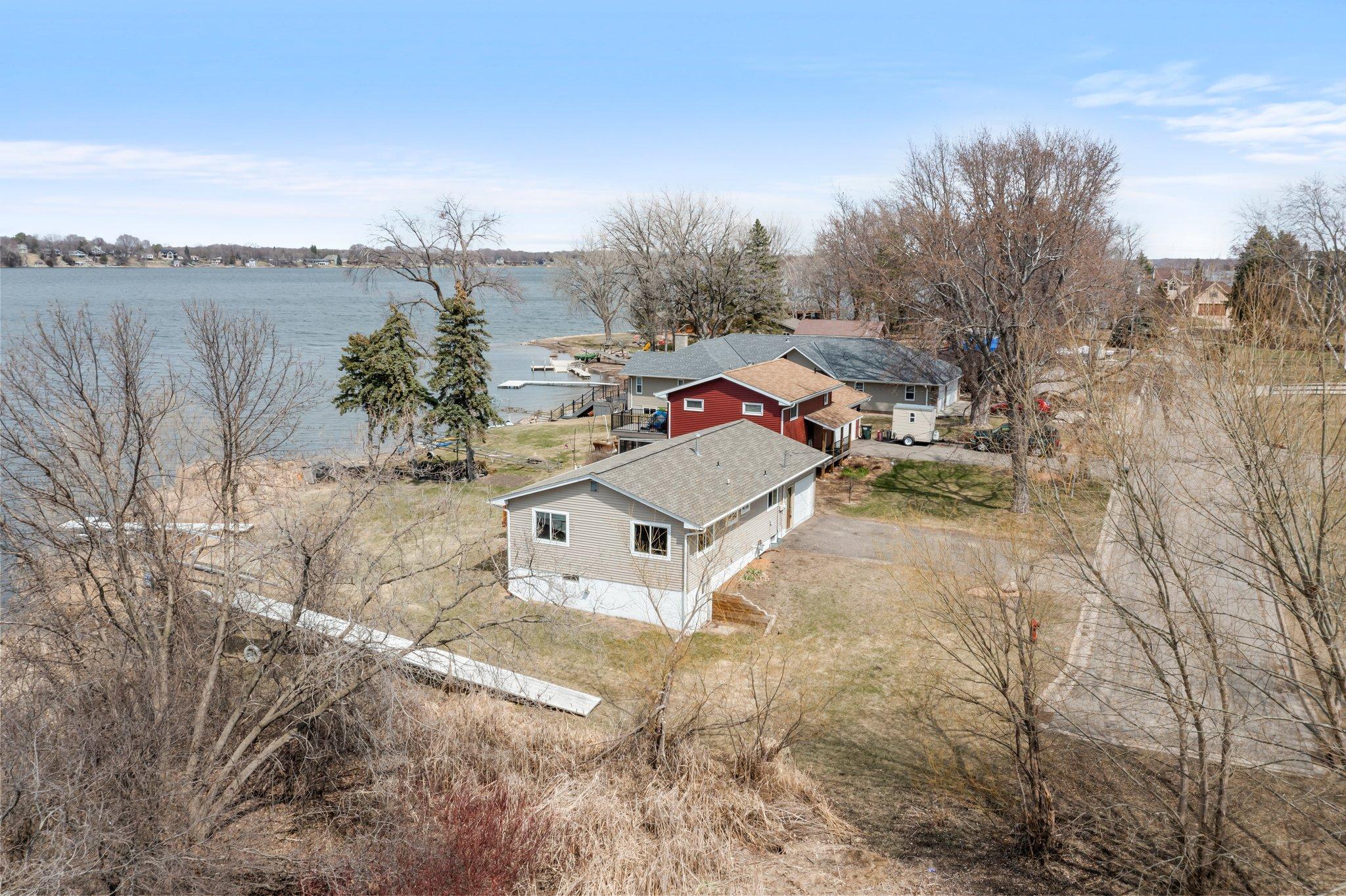 Lakeshore with city services!