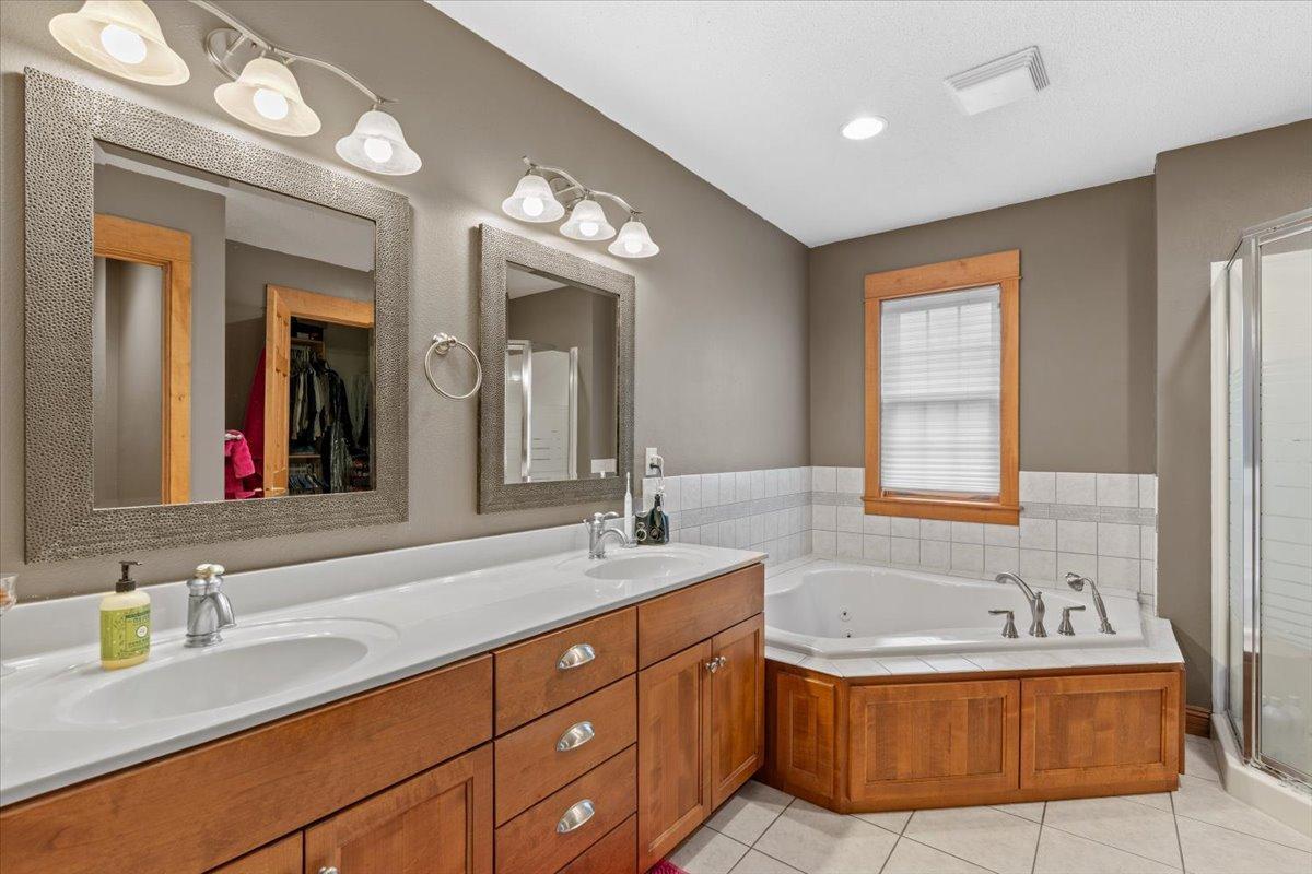 Primary Suite Full Bath