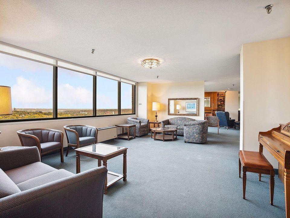 Another view of the music room