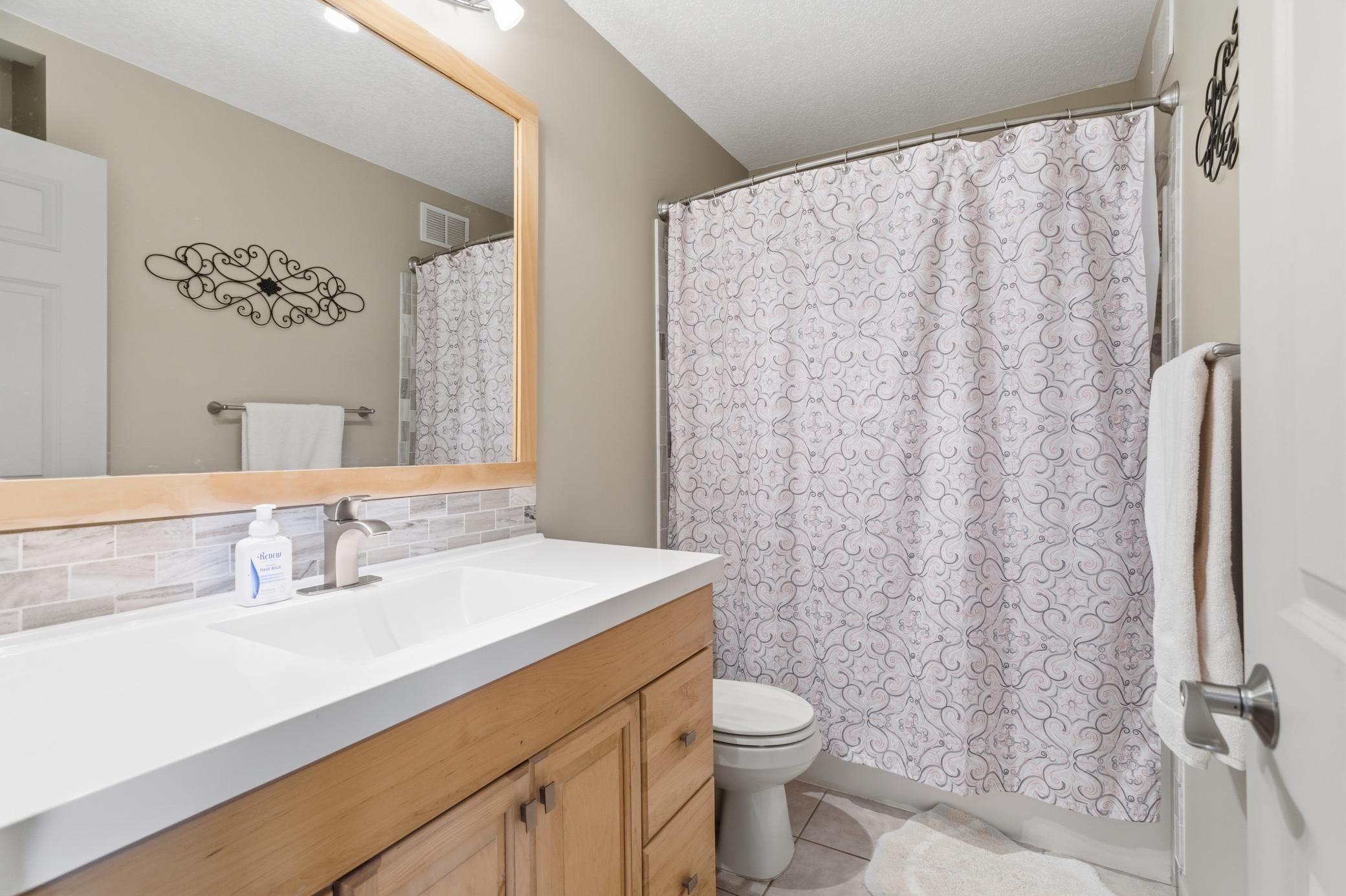 24525 112th St NW_25.jpg