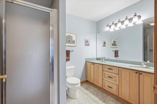 22-Primary Bathroom.jpg