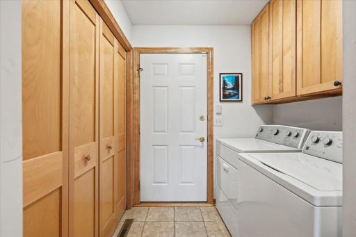 30-Laundry Area.jpg