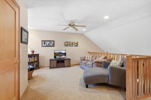16-Upper Level Family Room.jpg