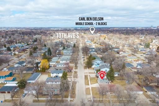 1446 16 1/2 Street S, Fargo, ND 58103