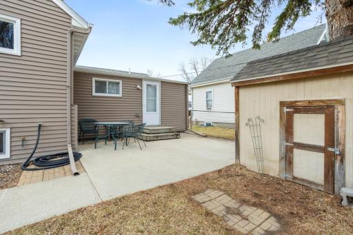 1446 16 1/2 Street S, Fargo, ND 58103