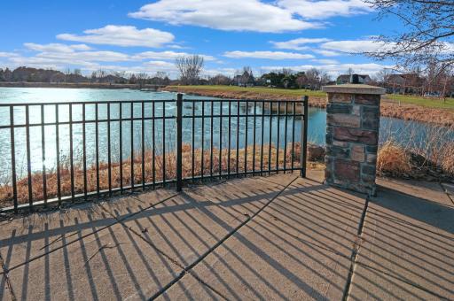 Lakeside Benches (4).jpg