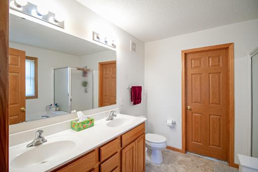 Bathroom Main (2).jpg