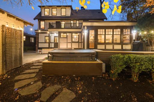 1770 Knox Avenue S, Minneapolis, MN 55403