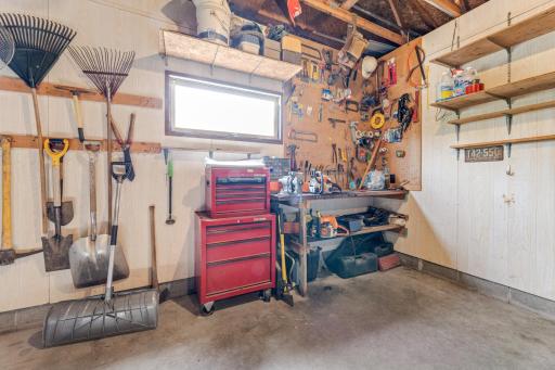 15107 County Road 25, Rollingstone, MN 55969