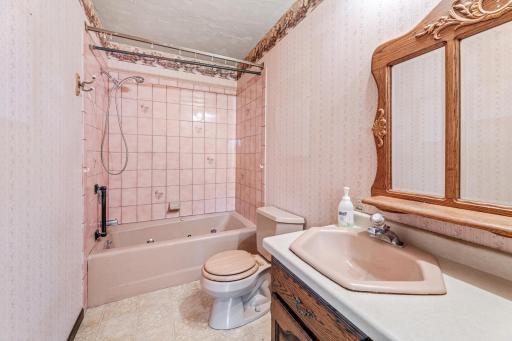 15107 County Road 25, Rollingstone, MN 55969