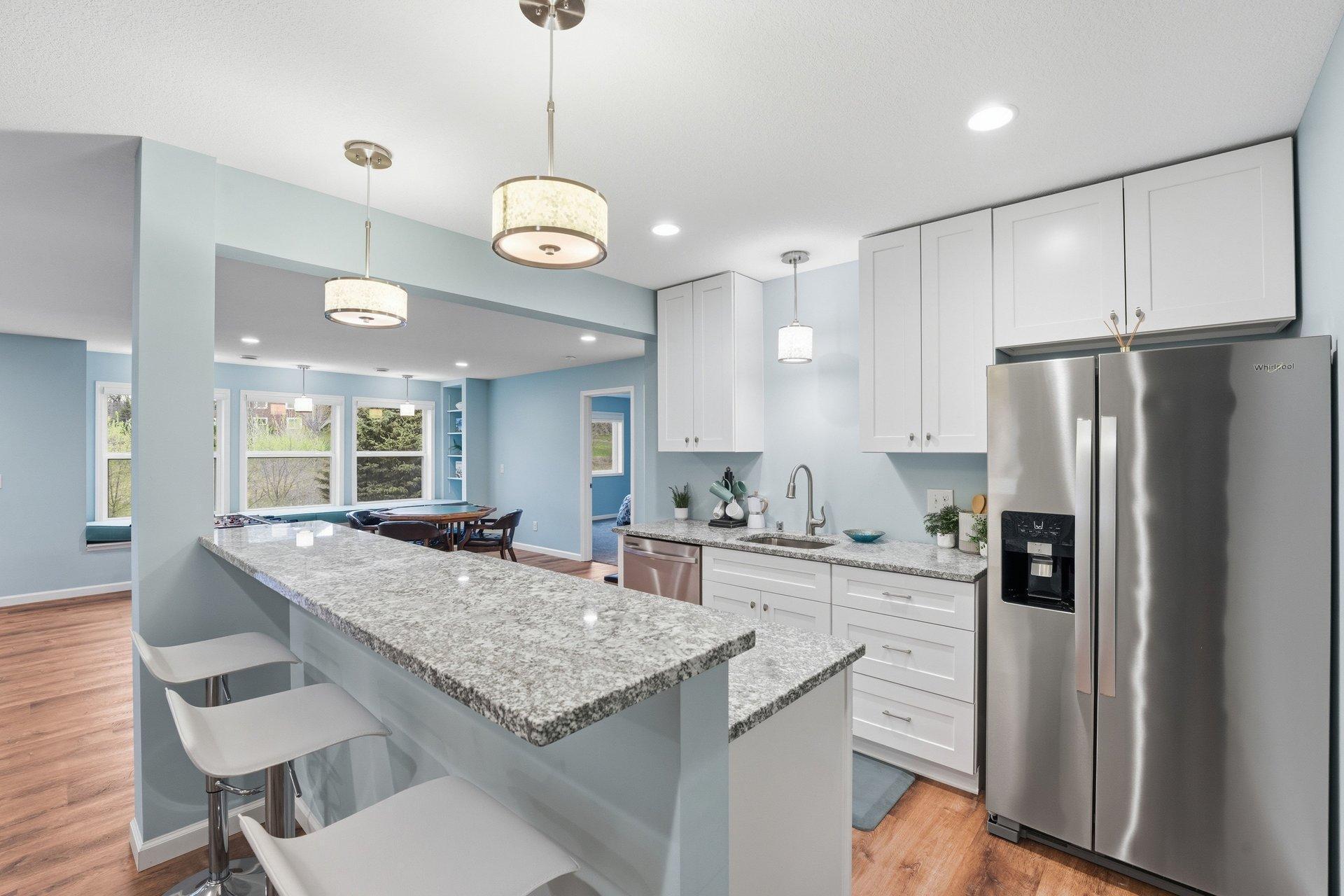 Lower - Living Kitchen