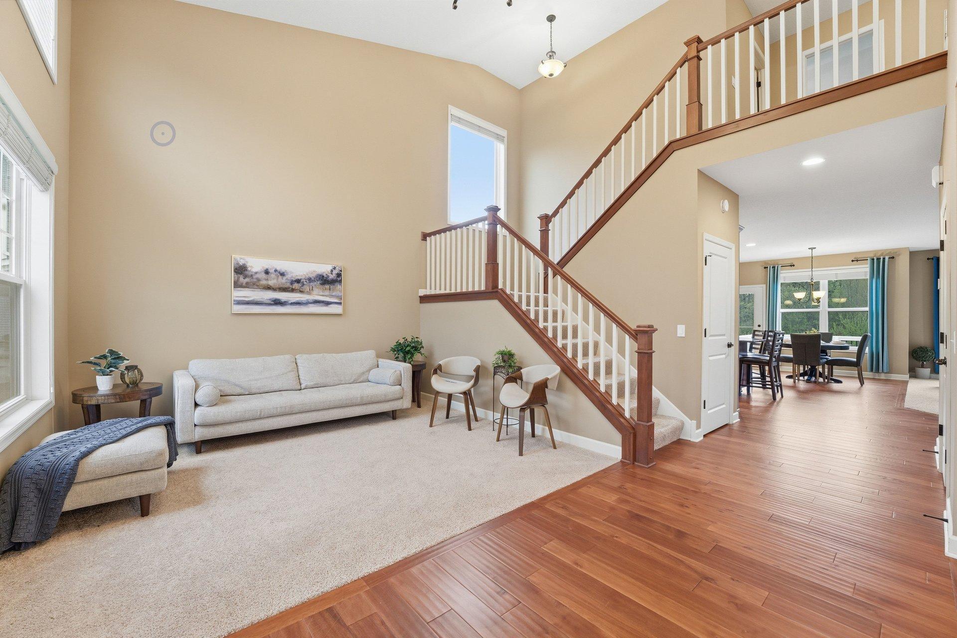 Let's view the main level.