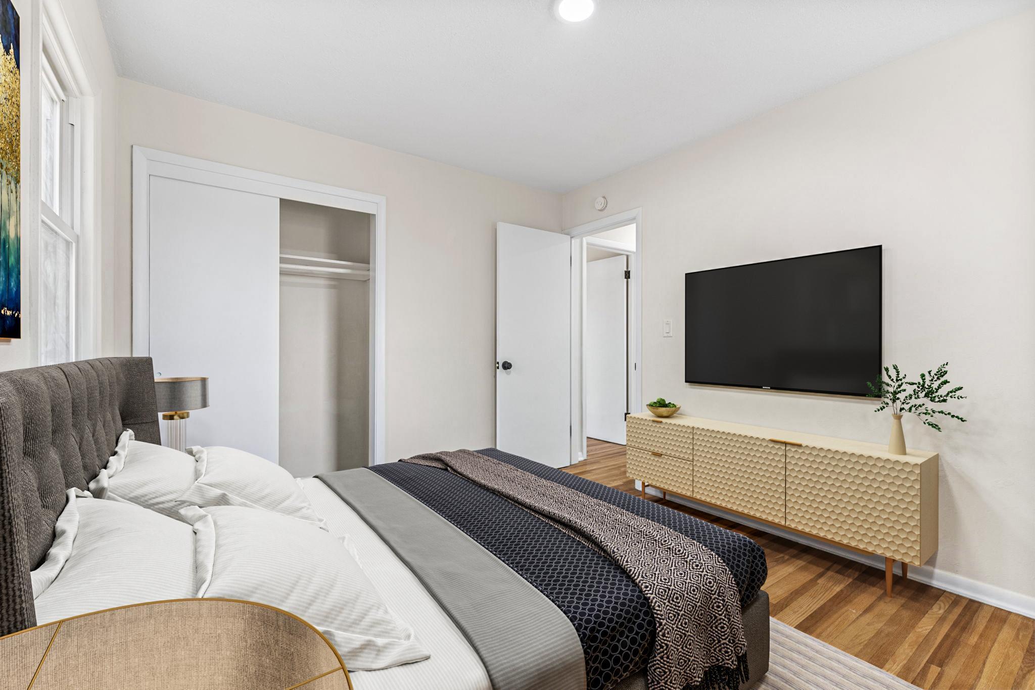 Vivid Spaces_1985 Shryer Ave W_019.jpg