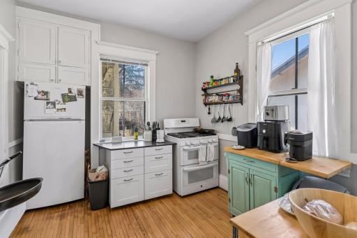 1888 Goodrich Avenue, Saint Paul, MN 55105