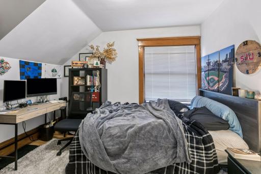 1888 Goodrich Avenue, Saint Paul, MN 55105