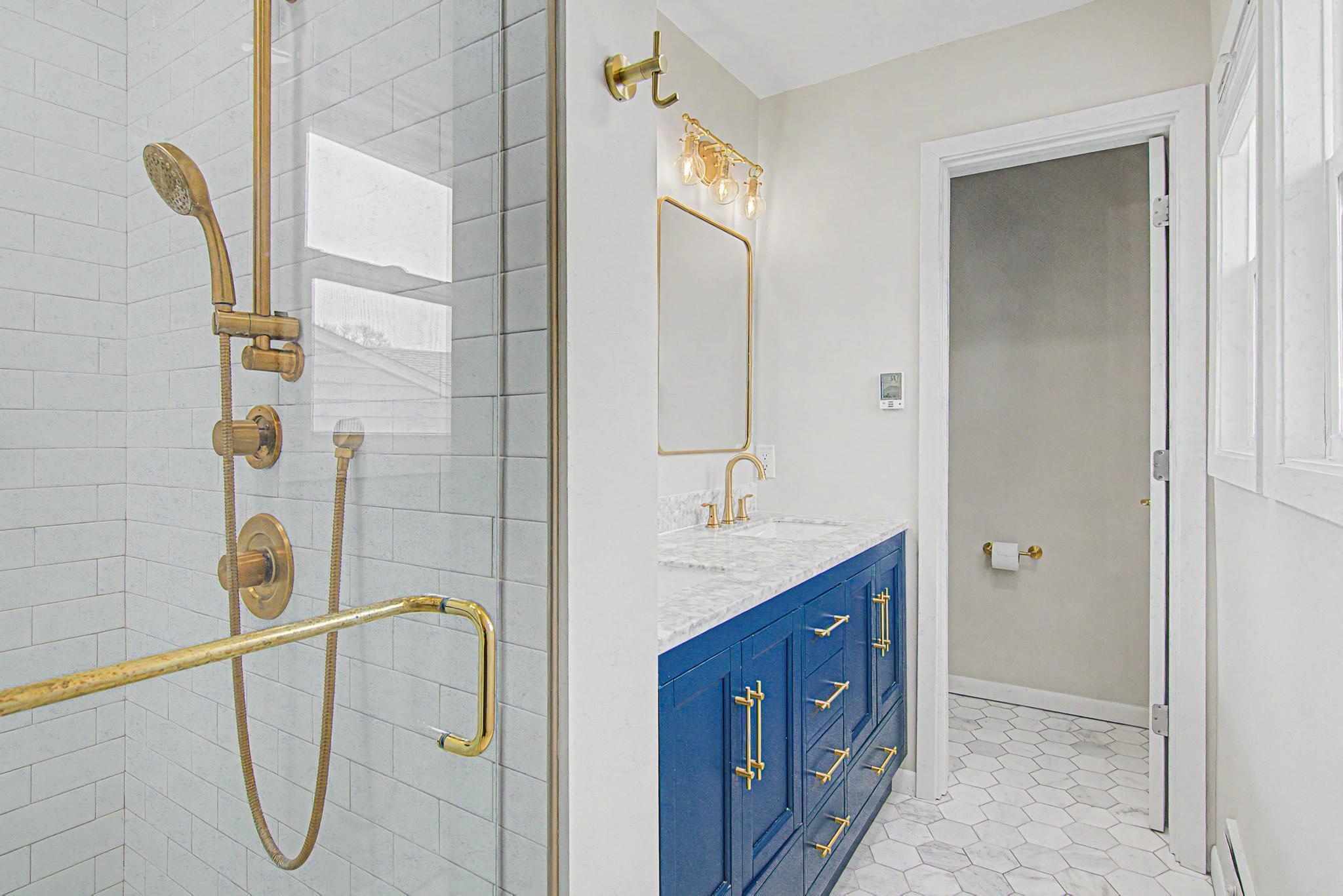 Renovated Primary Bathroom!