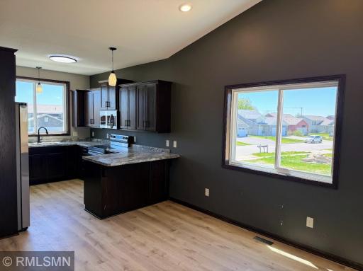 1661 Park View Lane NE, Sauk Rapids, MN 56379