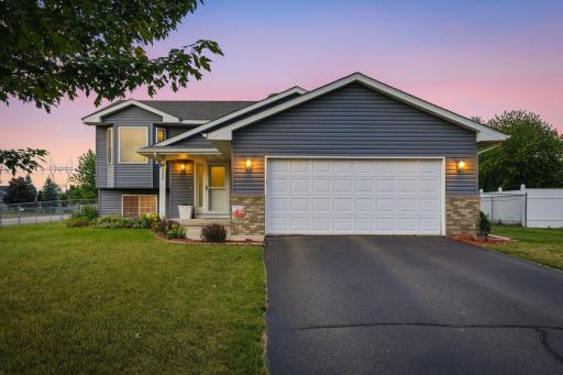 5350 Wood Duck Lane, Big Lake, MN 55309