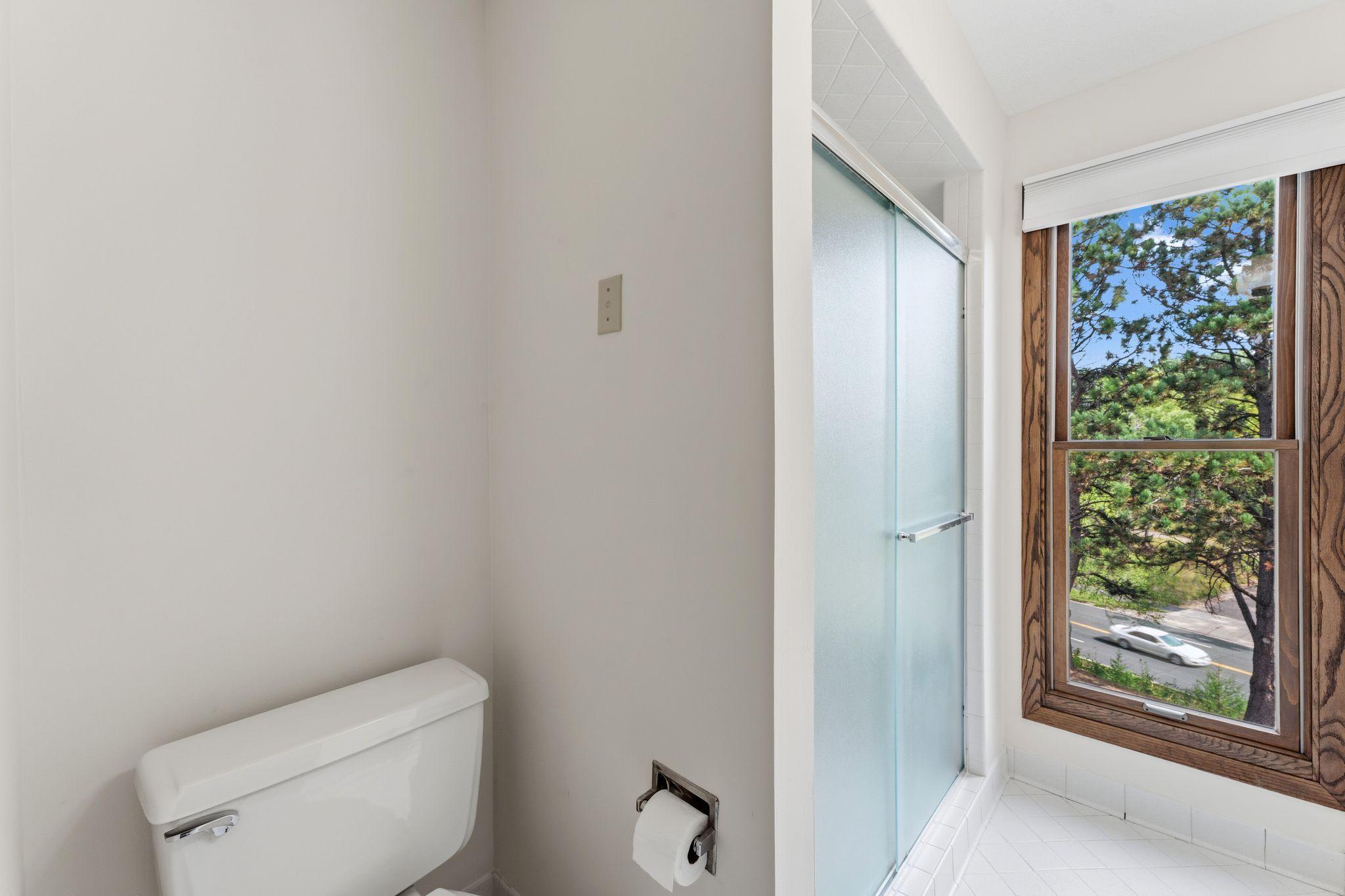 The primary 3/4 bath