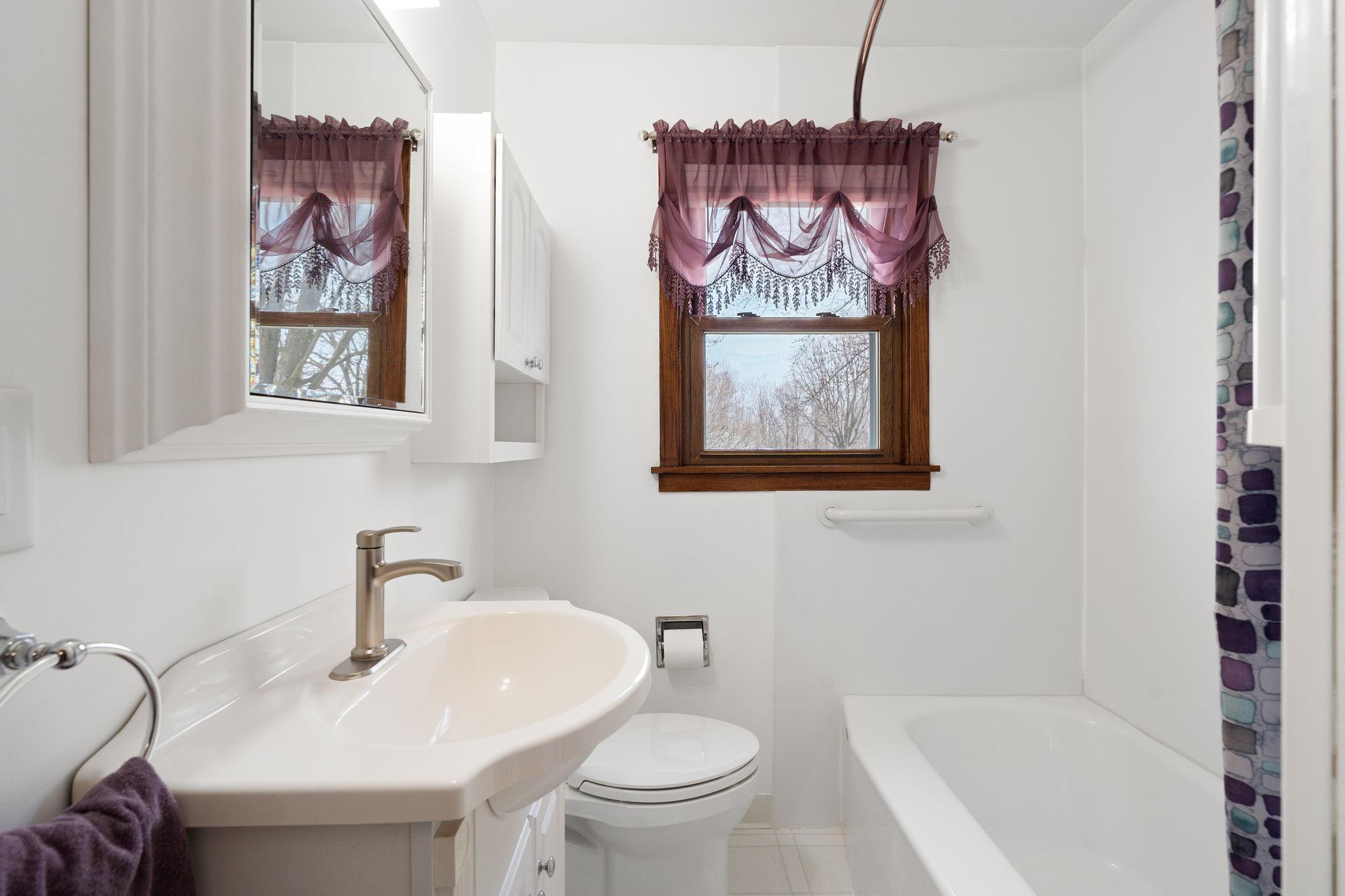 Main Floor Full Bathroom