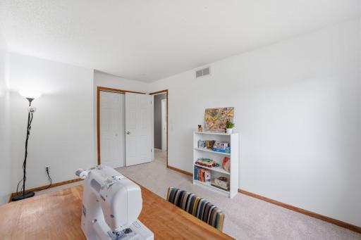 16800 Glencoe Avenue, Lakeville, MN 55044
