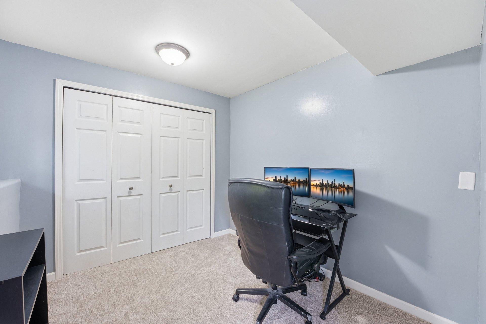 063_16800_glencoe_ave_day_50_515.jpg
