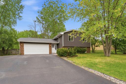 16800 Glencoe Avenue, Lakeville, MN 55044