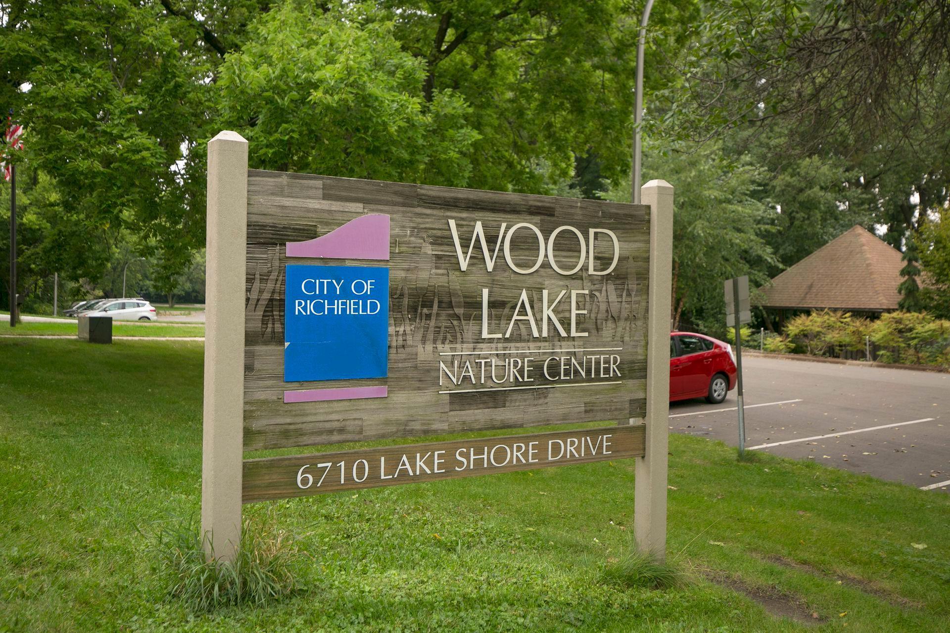 Walking distance to Wood Lake Nature Center.....a true gem for all ages to enjoy!