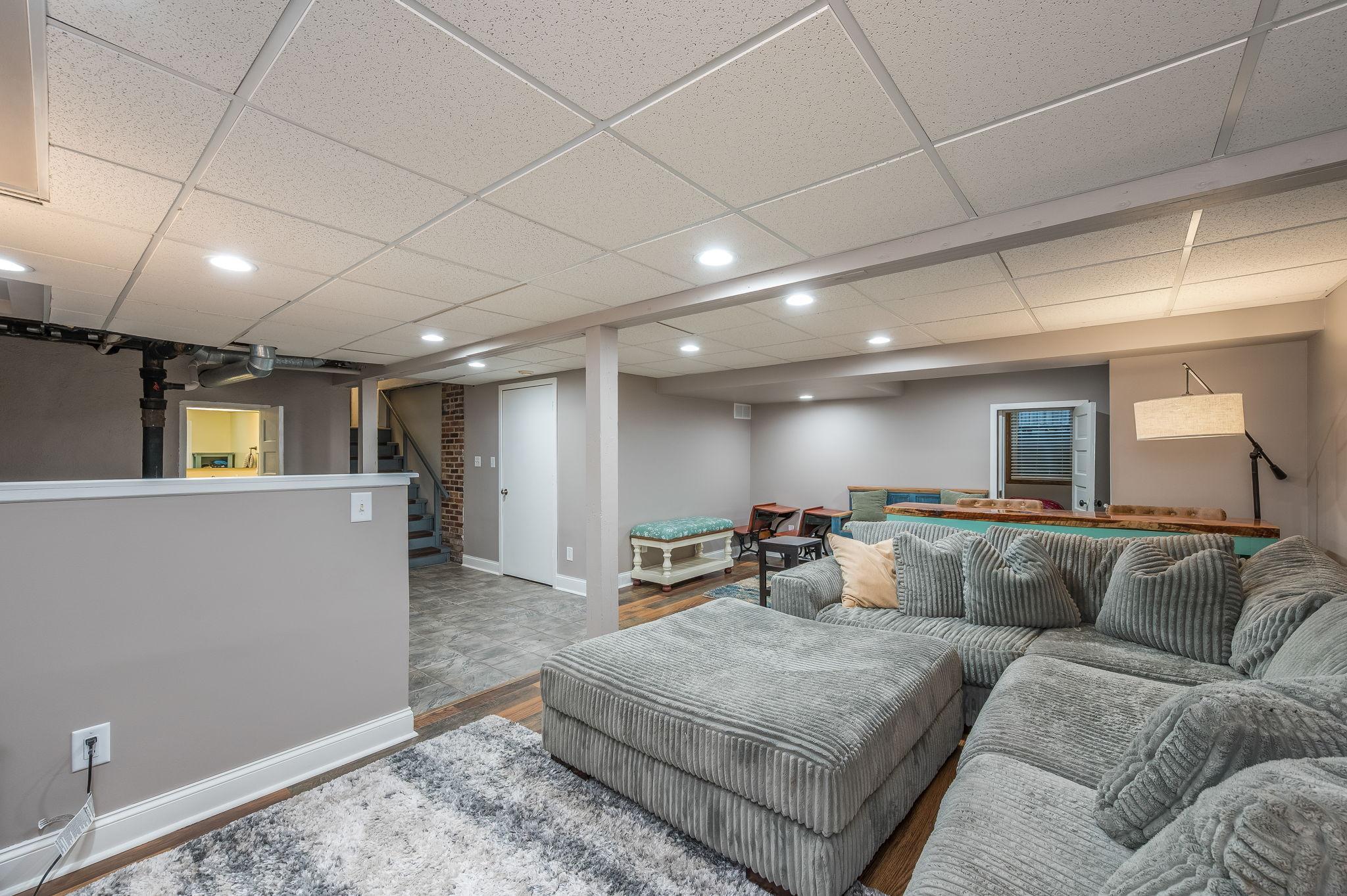 114 E Elm St Mankato MN-28.jpg