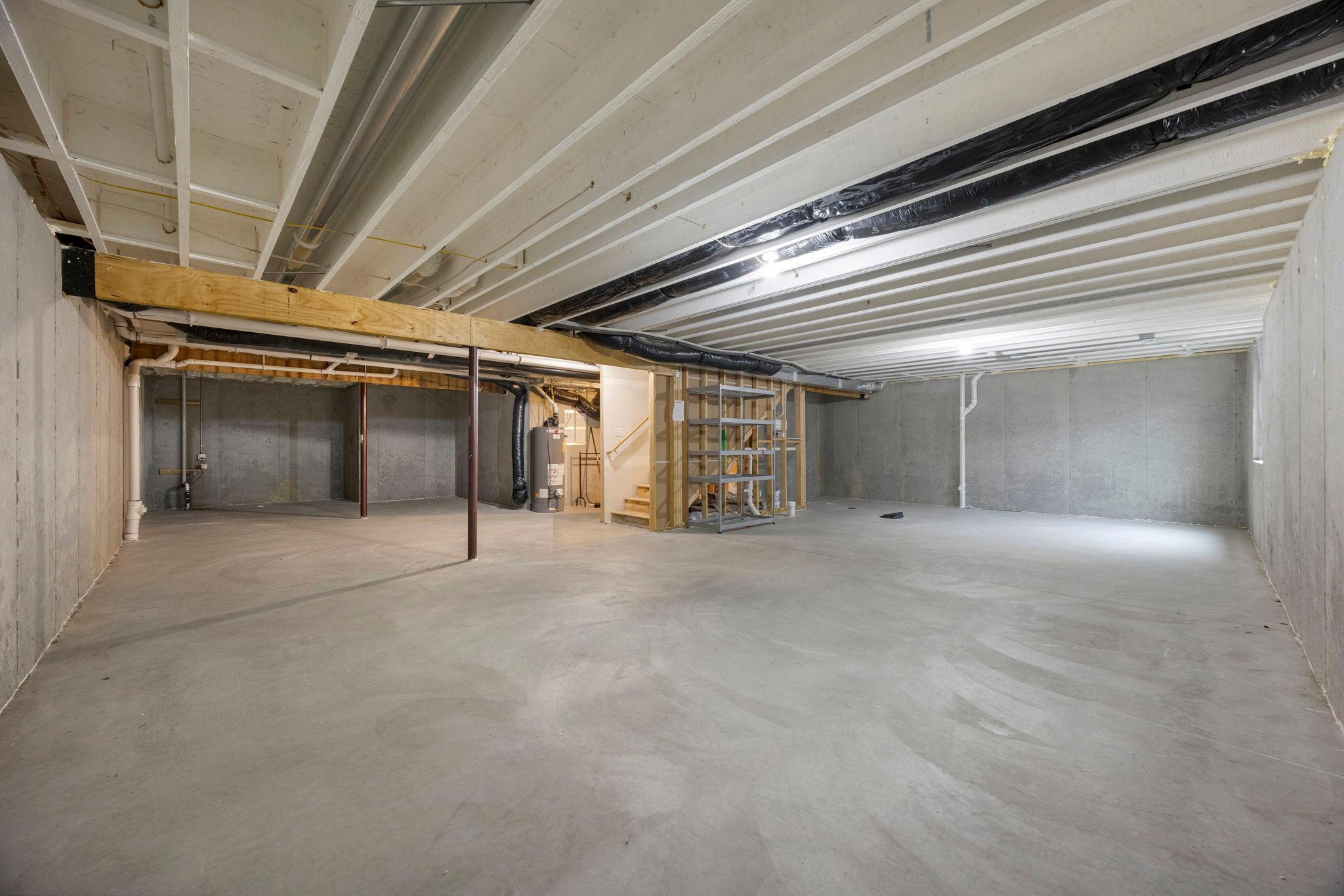 7905 205th St W, Lakeville, MN 55044