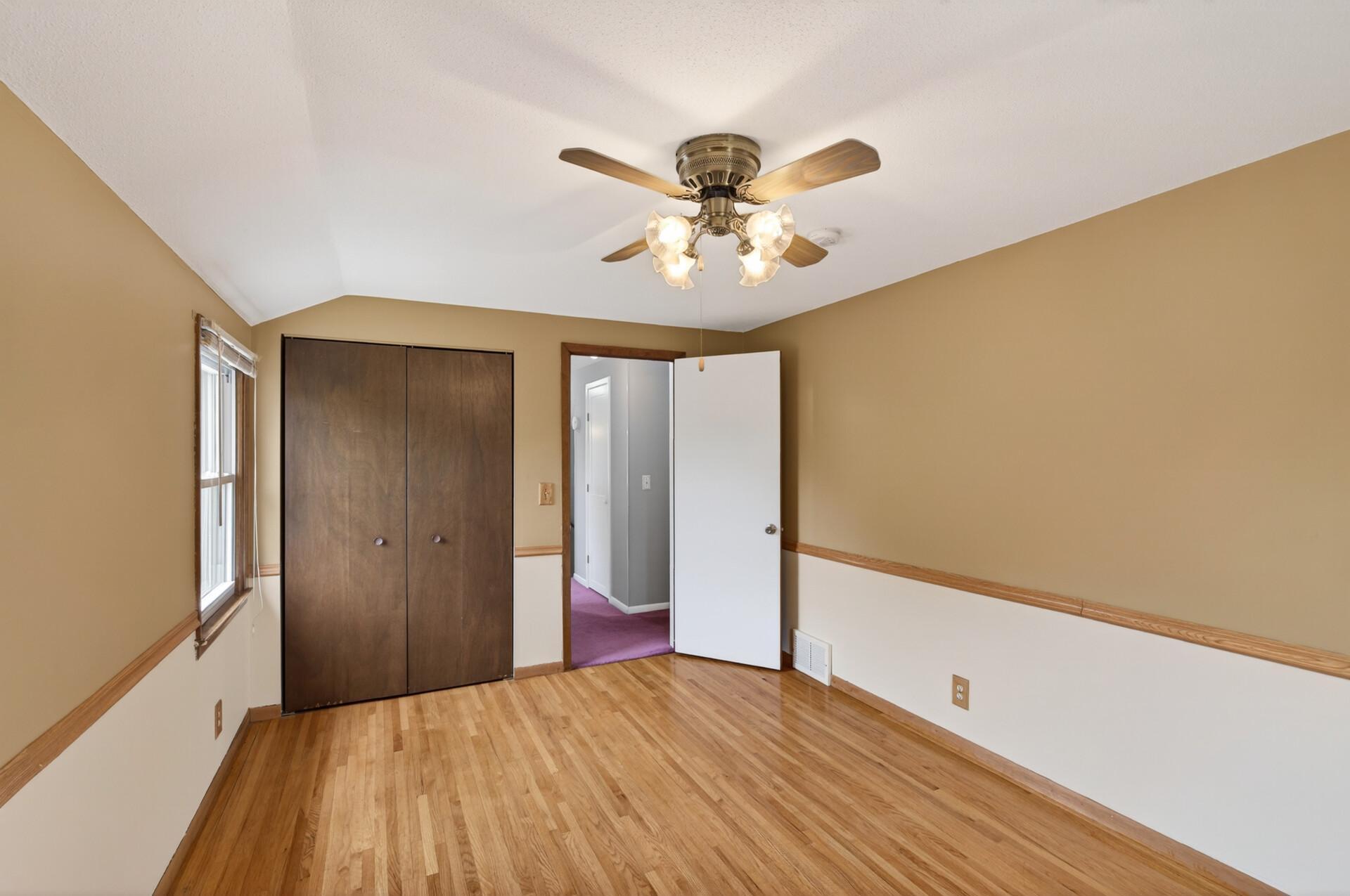 33_8104_Harkness_Rd_S33_mls.jpg