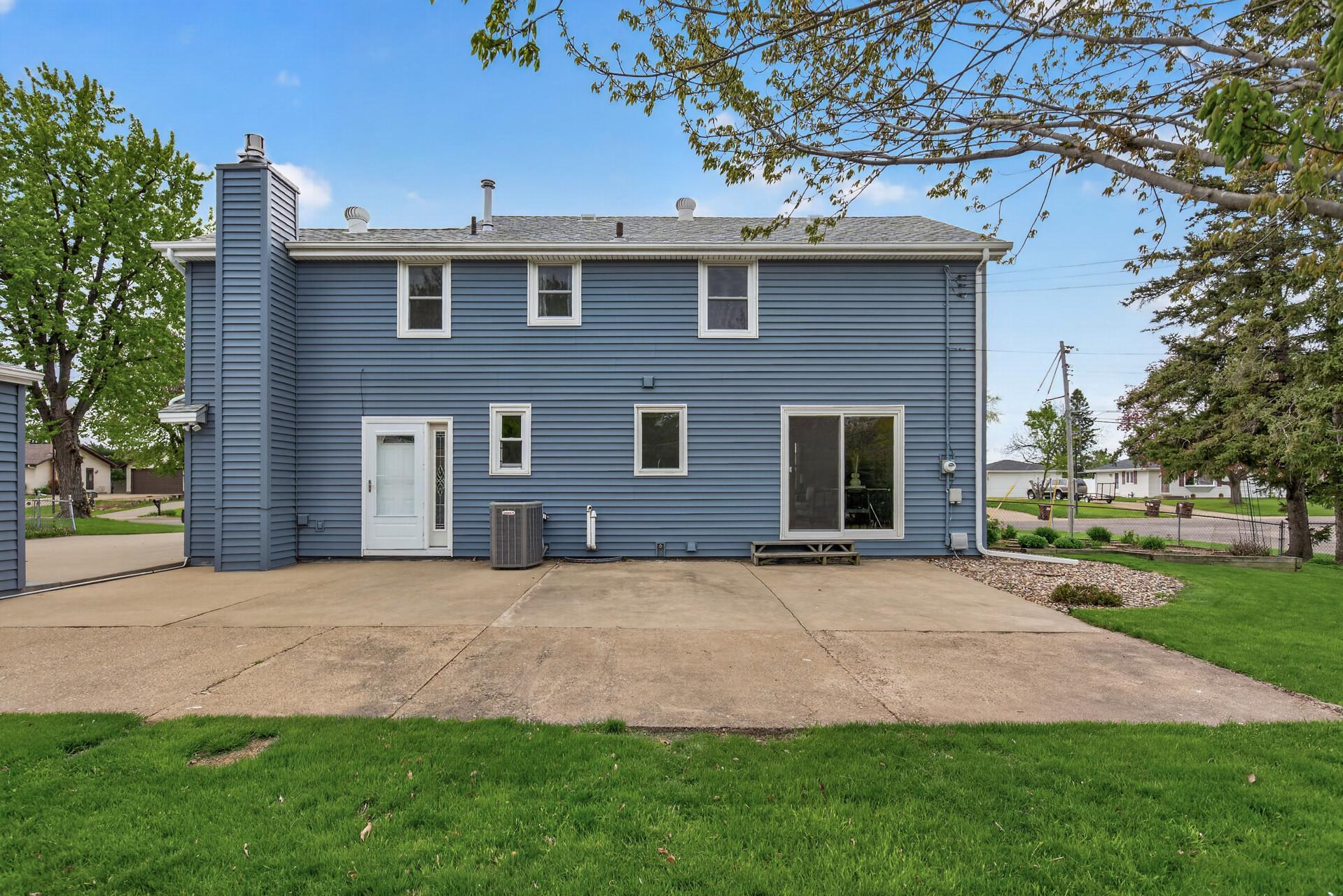 47_8104_Harkness_Rd_S47_mls.jpg