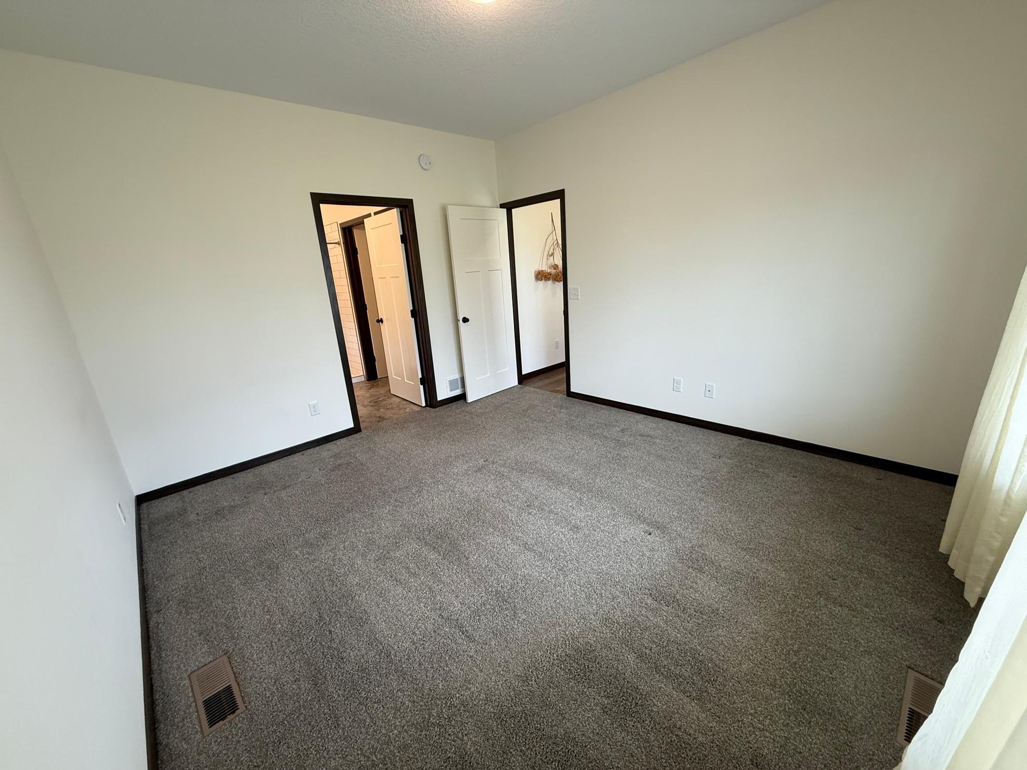 Bedroom 1.jpeg