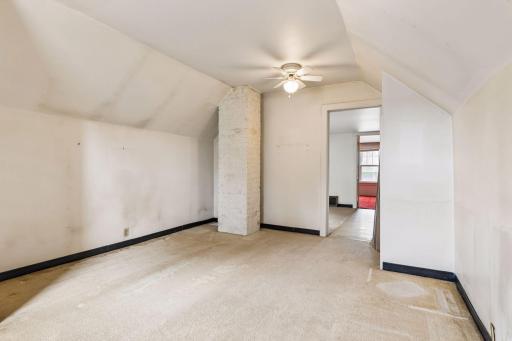 814 62nd Avenue N, Brooklyn Center, MN 55430