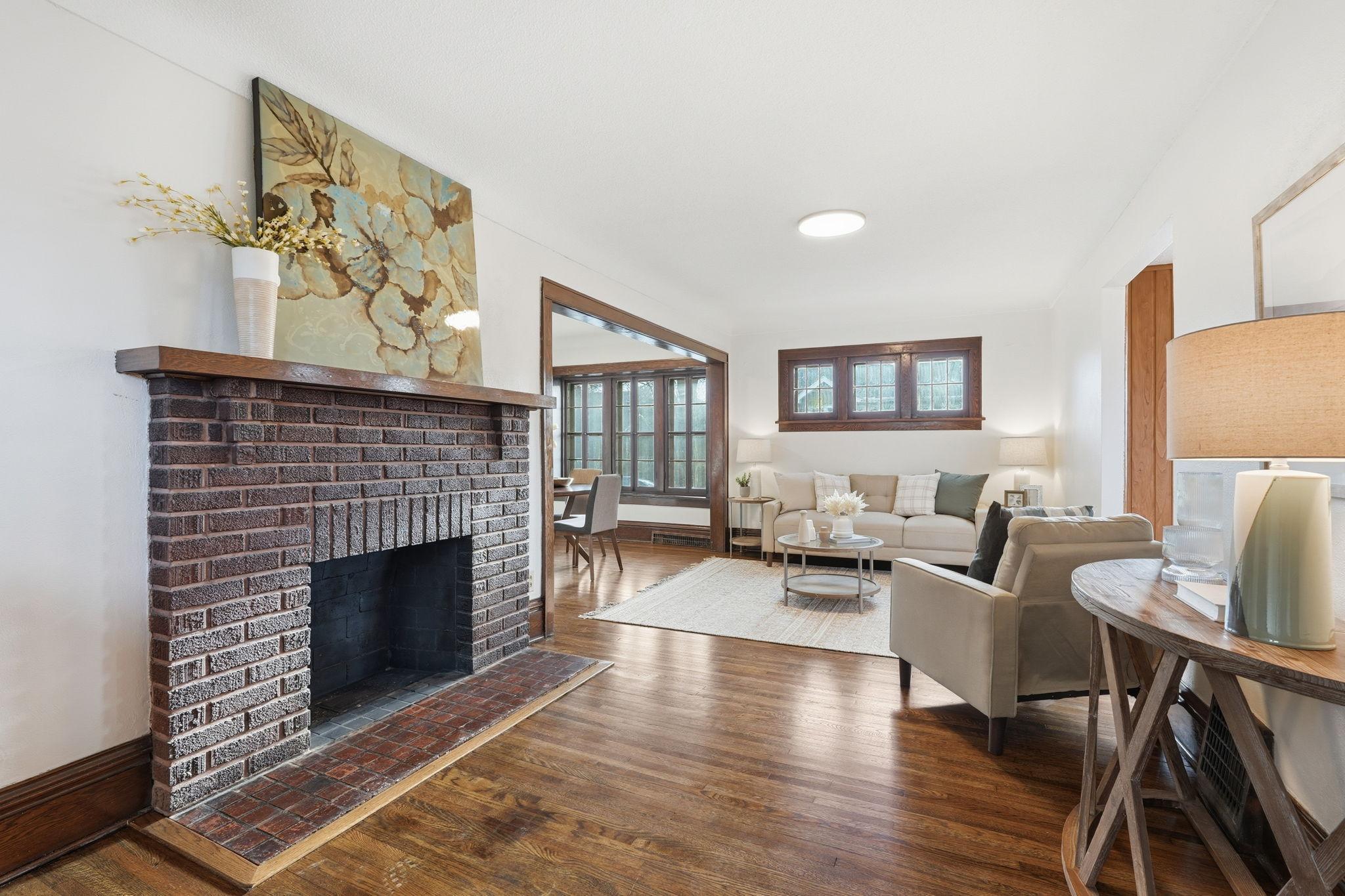 11-web-or-mls-1655 Ross Ave E-11.jpg