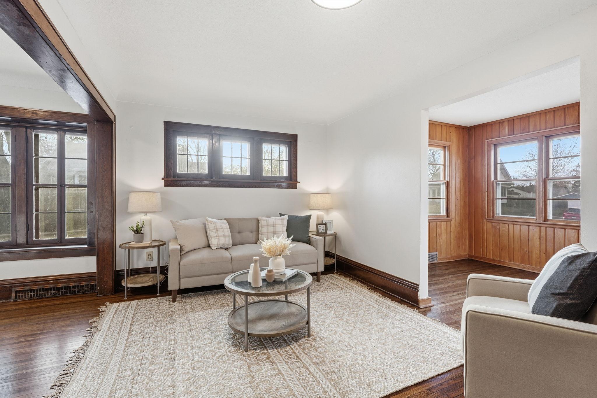 14-web-or-mls-1655 Ross Ave E-14.jpg