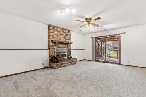 7745 Jeffery Avenue S, Cottage Grove, MN 55016