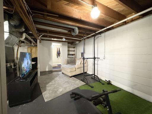 513 Larson Avenue, Ashby, MN 56309