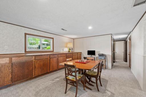 6605 Chesshire Lane N, Maple Grove, MN 55311